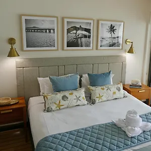 4* Aparthotel The Boathouse