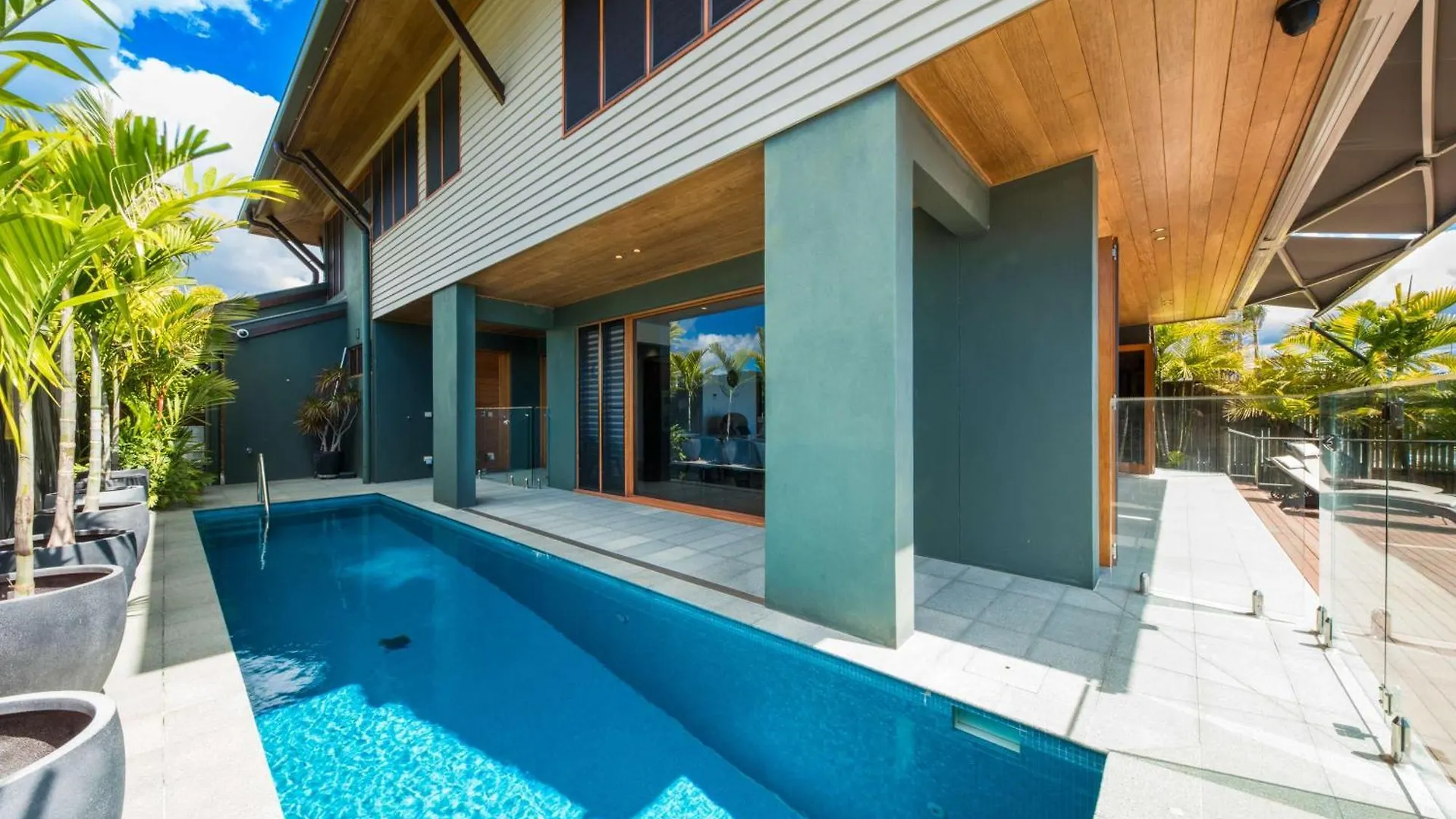 بيت للعطل Airlie Beach Marina-Front Luxury At 10 The Cove أستراليا