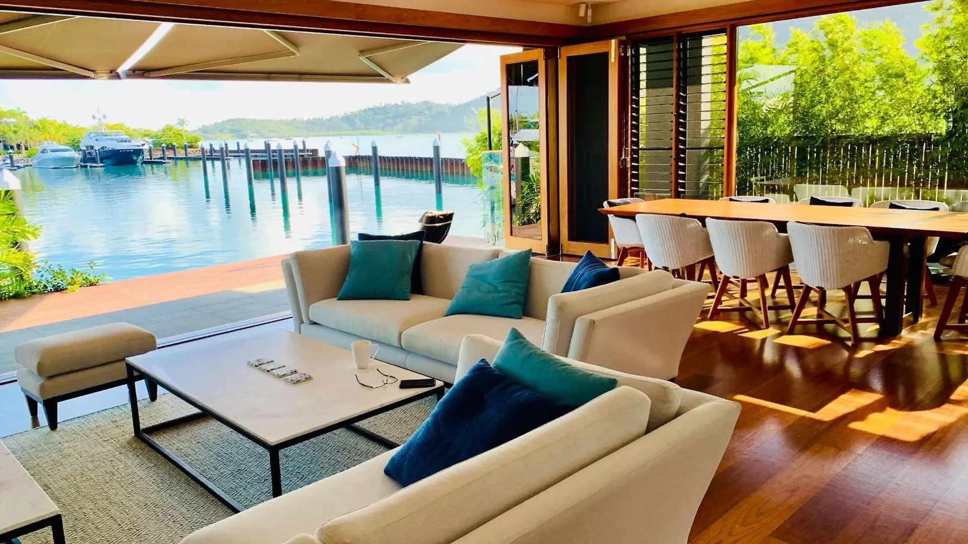 Airlie Beach Marina-Front Luxury At 10 The Cove شاطئ إيرلي
